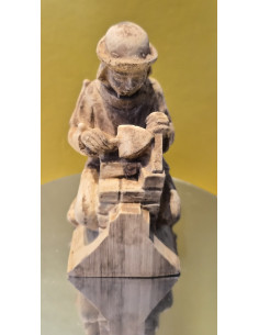 Statuette grade Compagnon couleur sable 2